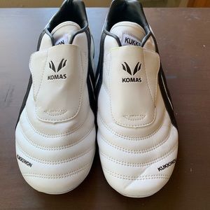 Kukkiwon taekwondo shoes size 6.5